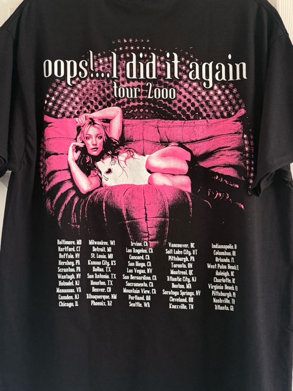 Britney Spears "Oops!…I Did It Again" Black Graphic Tee Large - Picture 5 of 7